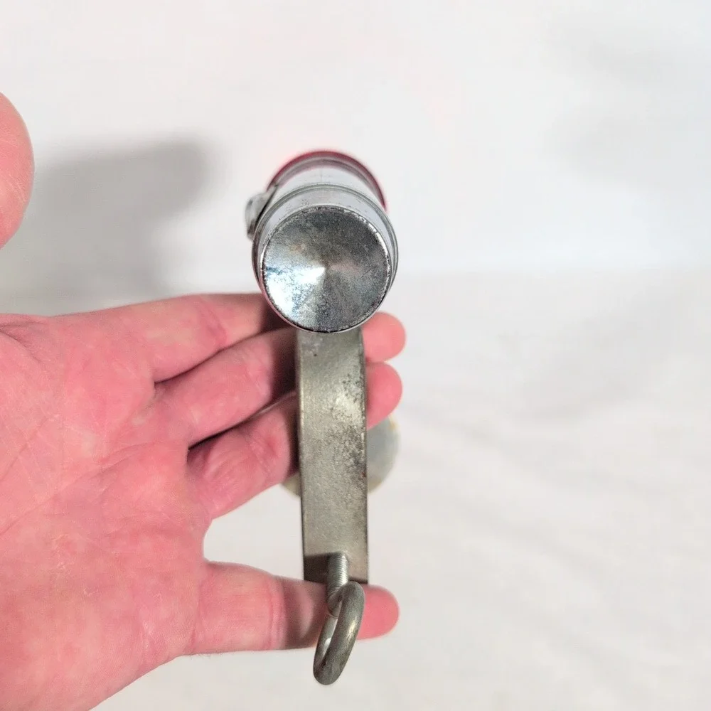 VTG SEISS? TOLEDO OHIO CLAMP ON RED REFLECTOR BICYCLE LIGHT